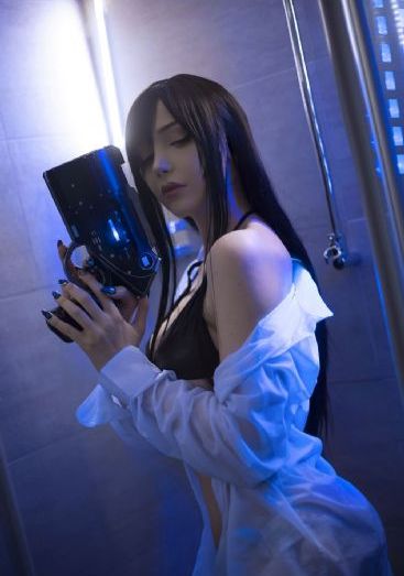 欧美霸气图片美女_720全集在线观看