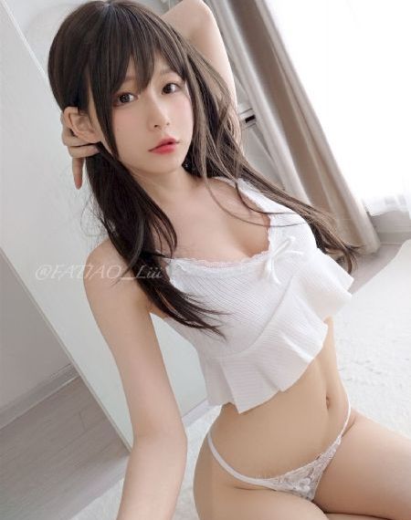 日韩男士长款羽绒服_1080P高清电影在线