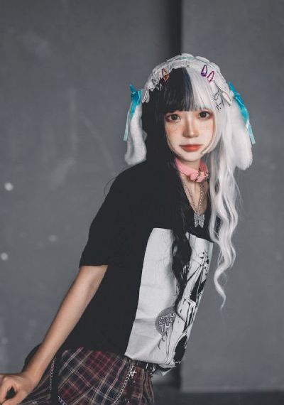 欧美礼服裙_BD英语高清免费观看