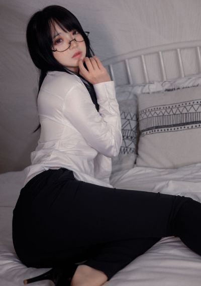 欧美女装夏短袖_720日韩免费观看