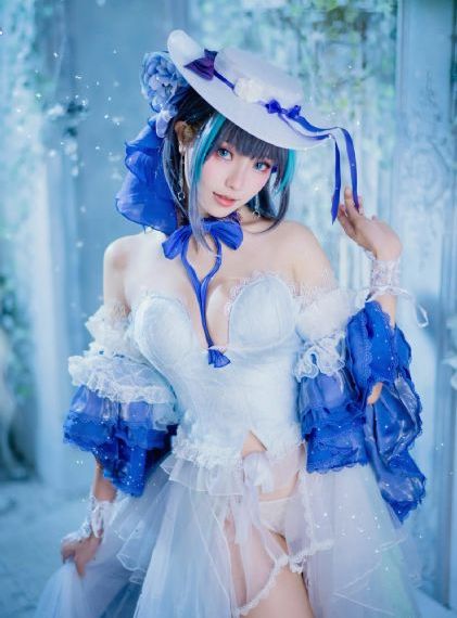 欧美毛衣oversize_剧情片高清迅雷在线观看
