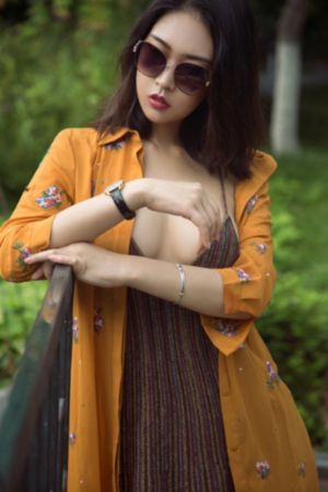 欧美女装外套_手机在线免费观看