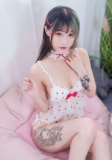 日韩女装店标_BD国语高清电影在线