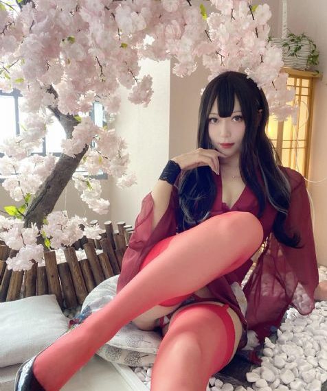 国产美女秒播_BD国语电影免费在线