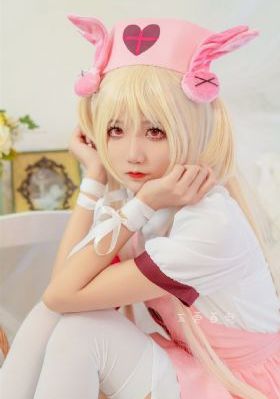 欧美黑人大战白嫩在线播放_蓝光电视剧在线观看