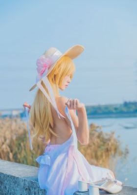 欧美纹身图腾满背手稿_4K在线视频播放