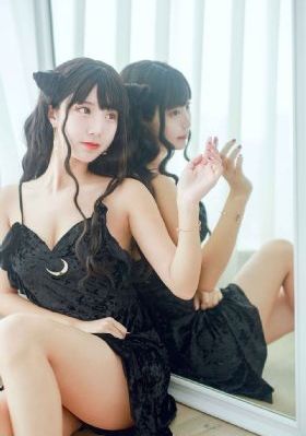欧美2017年情趣内衣秀_BD韩语动漫免费观看
