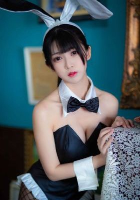 无码精品秘人口一区二区_超清动漫在线观看